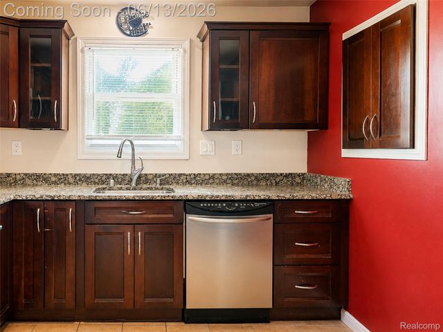 24362 Outer Drive, Melvindale, MI 48122
