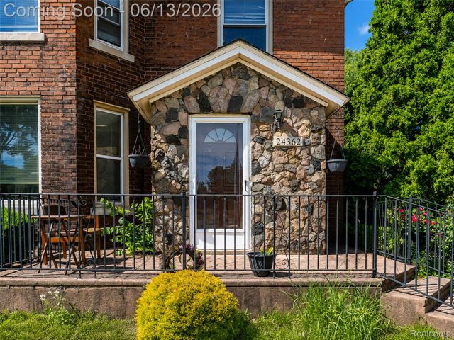 24362 Outer Drive, Melvindale, MI 48122