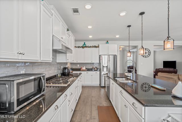 7216 Belle Manor Drive, Olive Branch, MS 38654