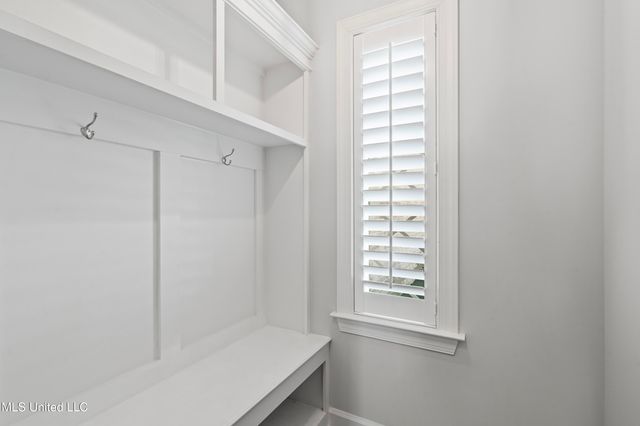 7216 Belle Manor Drive, Olive Branch, MS 38654