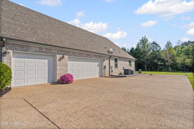 7216 Belle Manor Drive, Olive Branch, MS 38654