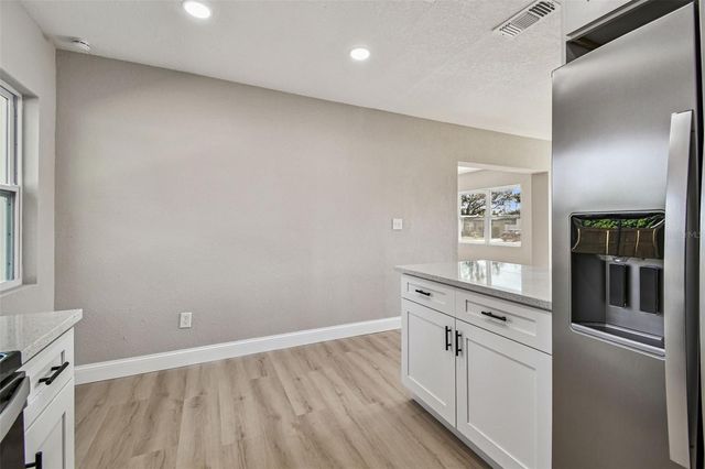 2133 W RAMBLA STREET, Tampa, FL 33612