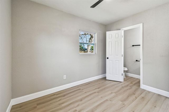 2133 W RAMBLA STREET, Tampa, FL 33612