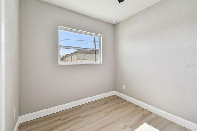 2133 W RAMBLA STREET, Tampa, FL 33612