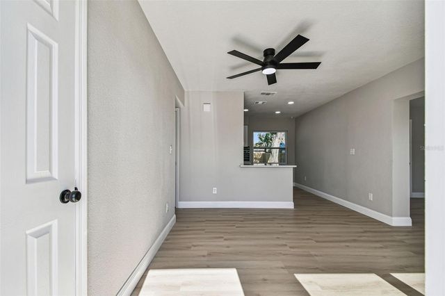 2133 W RAMBLA STREET, Tampa, FL 33612