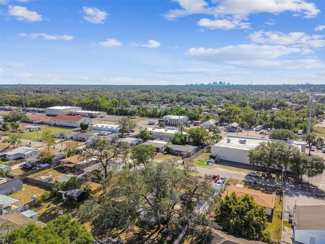 2133 W RAMBLA STREET, Tampa, FL 33612