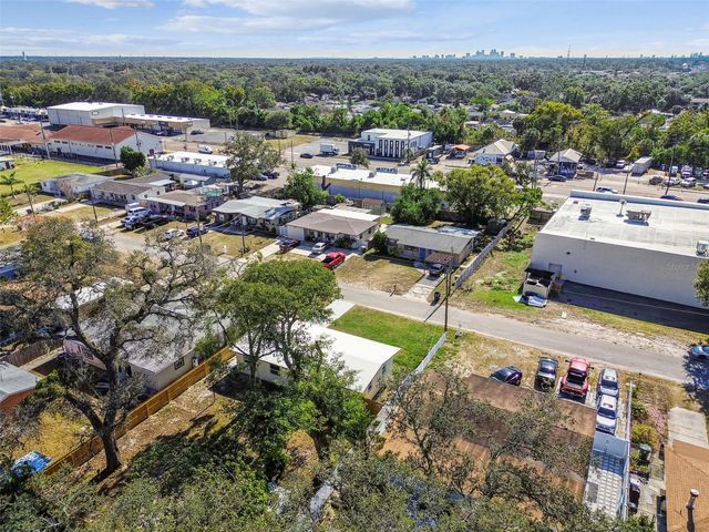 2133 W RAMBLA STREET, Tampa, FL 33612