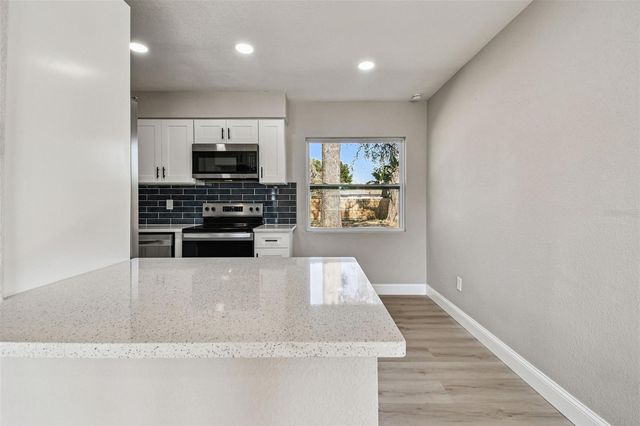 2133 W RAMBLA STREET, Tampa, FL 33612