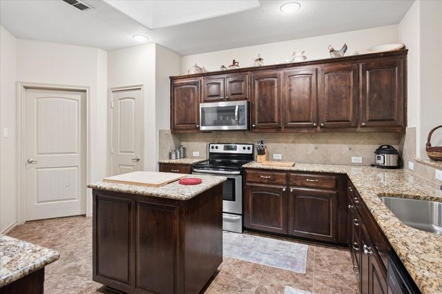 4928 Lazy Oaks Street, Fort Worth, TX 76244