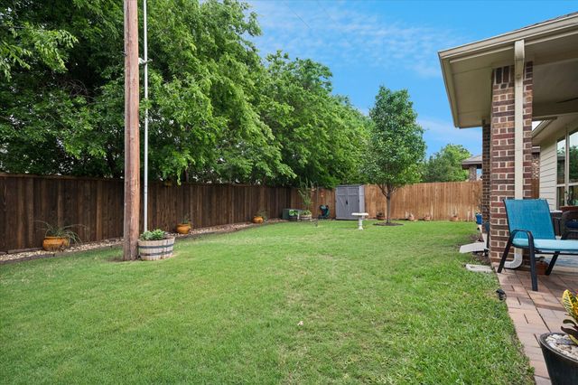 4928 Lazy Oaks Street, Fort Worth, TX 76244