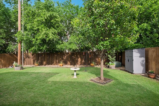 4928 Lazy Oaks Street, Fort Worth, TX 76244