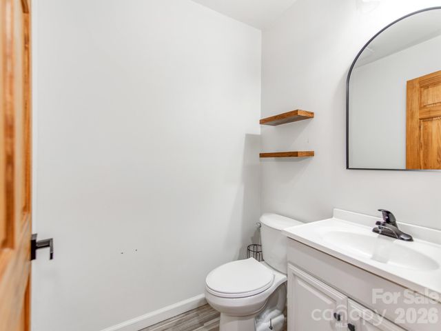 7575 Tanglewood Drive, Vale, NC 28168