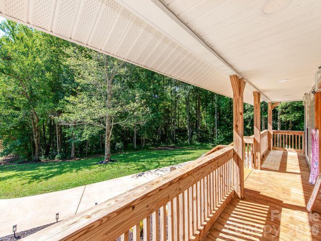 7575 Tanglewood Drive, Vale, NC 28168