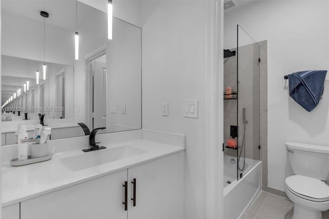 12765 SW 210th Terrace, Miami, FL 33177