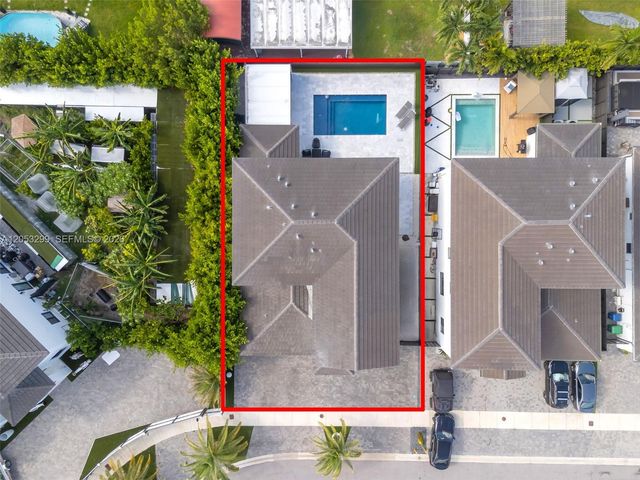 12765 SW 210th Terrace, Miami, FL 33177