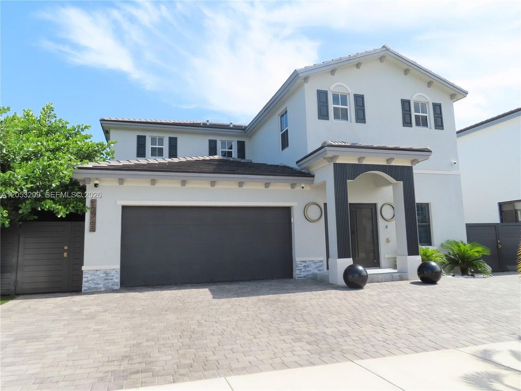 12765 SW 210th Terrace, Miami, FL 33177