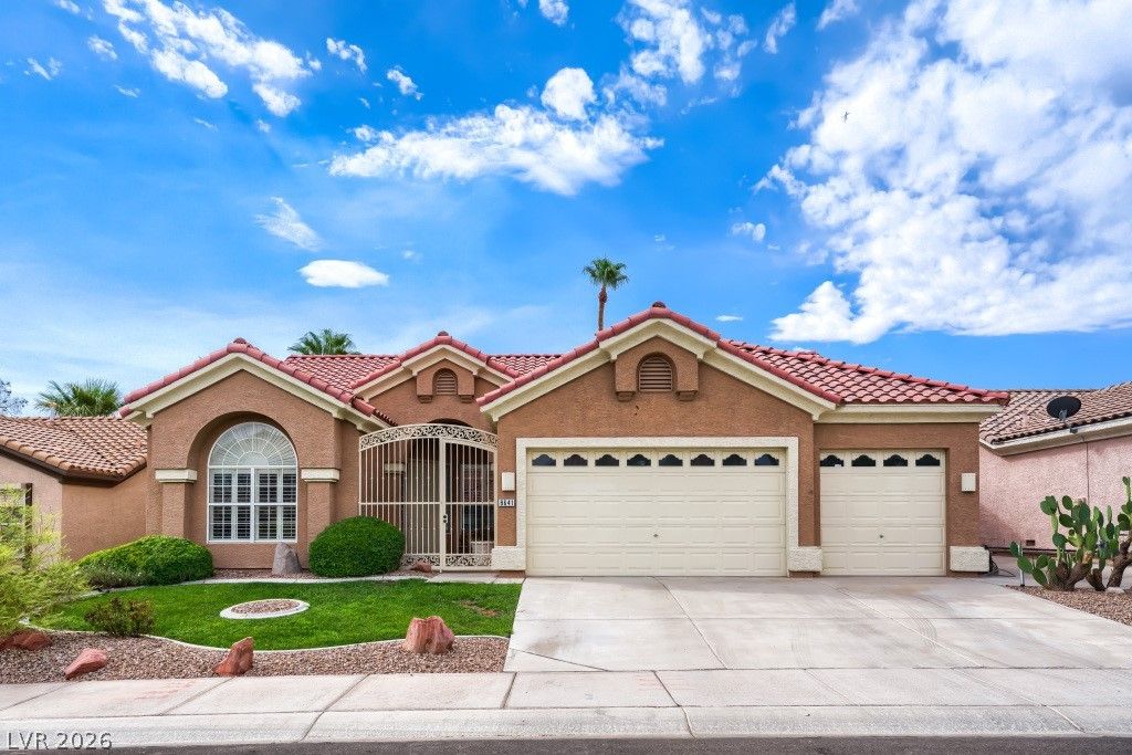 8641 Crest Hill Avenue, Las Vegas, NV 89145 — exterior