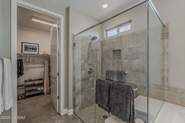 2499 E Rolling Meadow Lane, Green Valley, AZ 85614