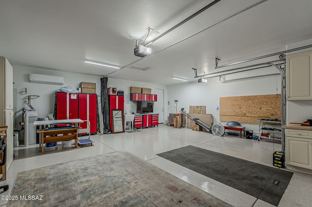 2499 E Rolling Meadow Lane, Green Valley, AZ 85614