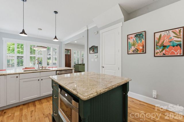 2724 Holt Street, Charlotte, NC 28205