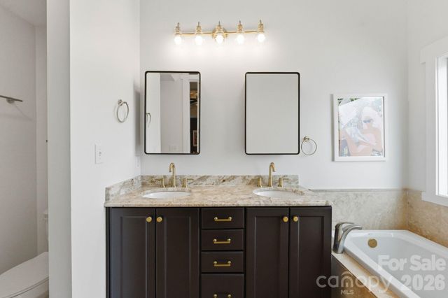 2724 Holt Street, Charlotte, NC 28205