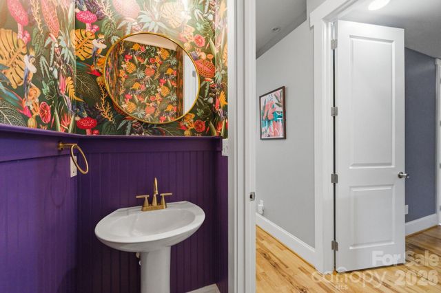 2724 Holt Street, Charlotte, NC 28205