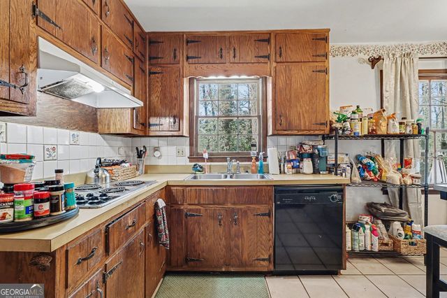 3137 E Chapel Circle, Decatur, GA 30034