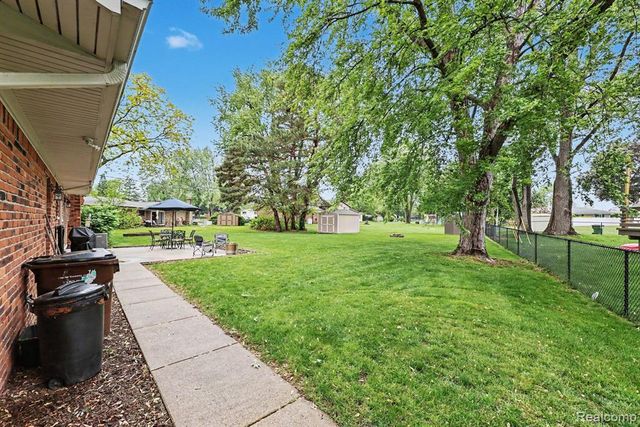 13555 Terry Drive, Utica, MI 48315