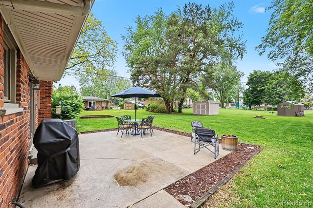 13555 Terry Drive, Utica, MI 48315