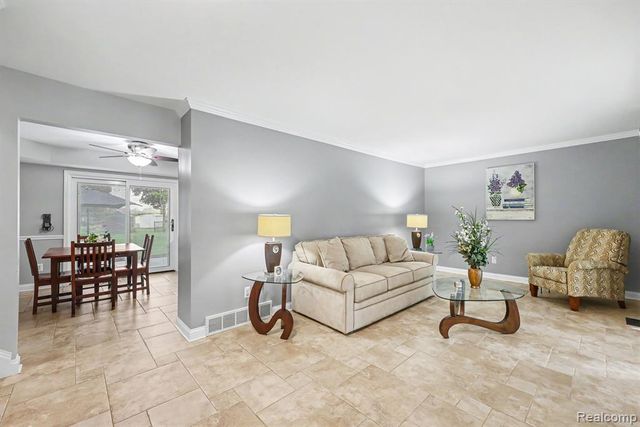 13555 Terry Drive, Utica, MI 48315