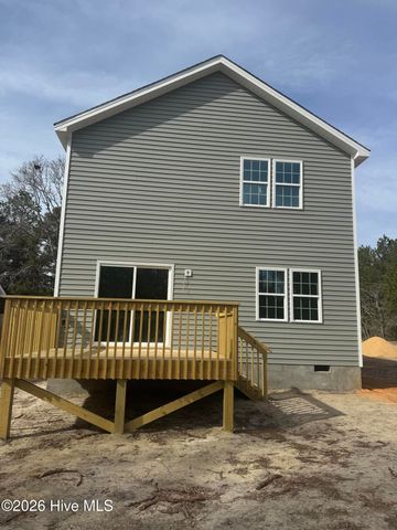 565 S Glover Street, Southern Pines, NC 28387