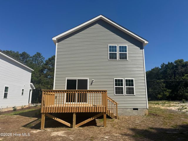 565 S Glover Street, Southern Pines, NC 28387