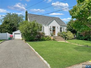 11-14 3rd Street, Fair Lawn, NJ 07410