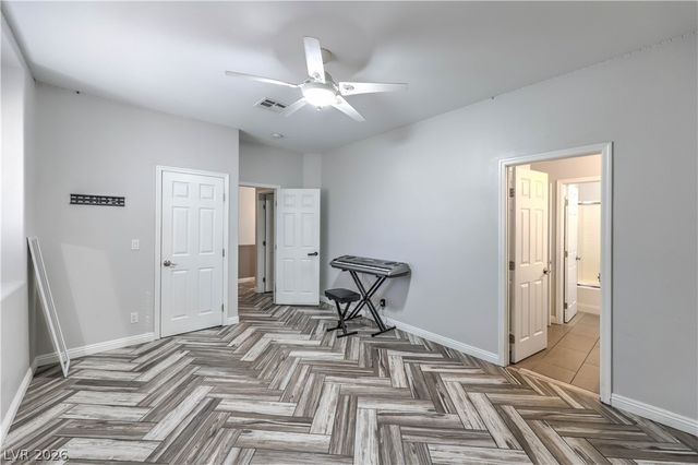 2348 Buffalo Run Avenue, Las Vegas, NV 89123