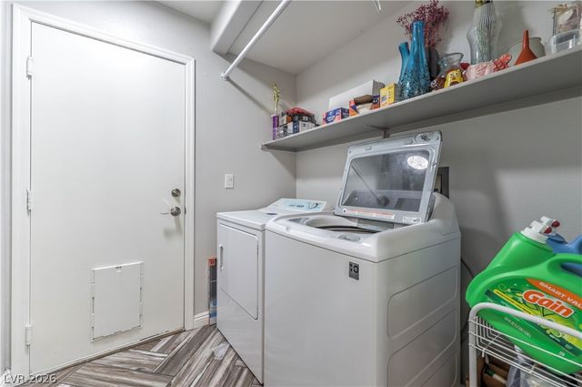 2348 Buffalo Run Avenue, Las Vegas, NV 89123