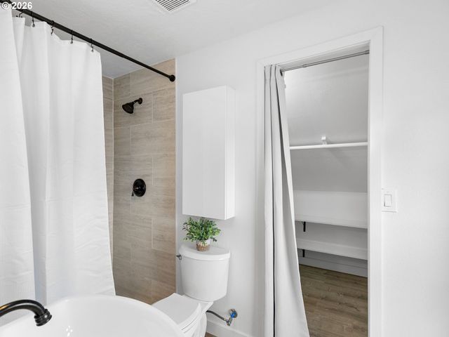 3543 Se 64TH Ave, Portland, OR 97206