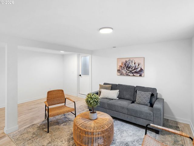 3543 Se 64TH Ave, Portland, OR 97206