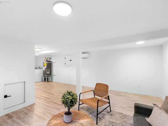 3543 Se 64TH Ave, Portland, OR 97206