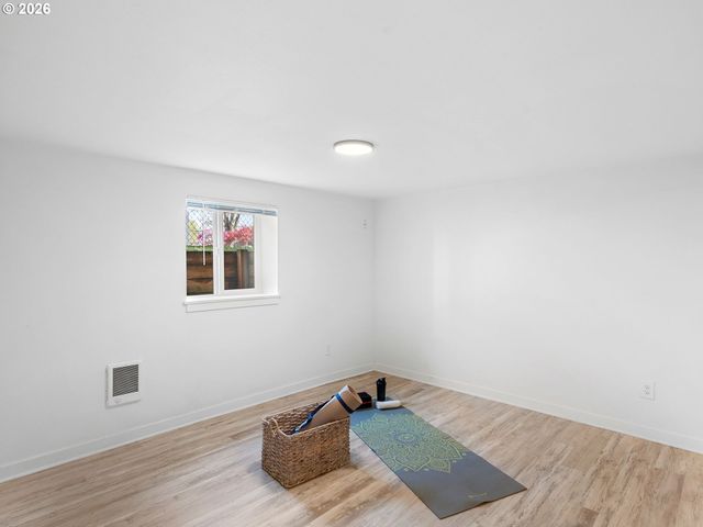 3543 Se 64TH Ave, Portland, OR 97206