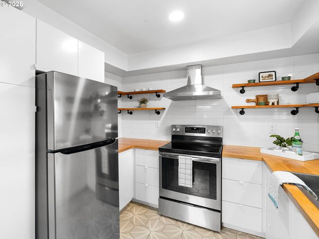 3543 Se 64TH Ave, Portland, OR 97206