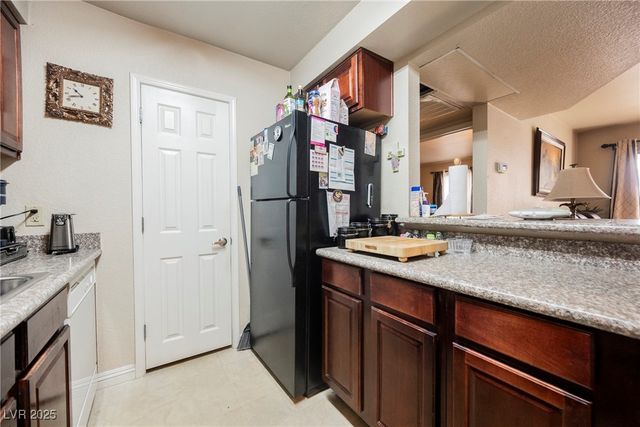 2606 South Durango Drive 152, Las Vegas, NV 89117