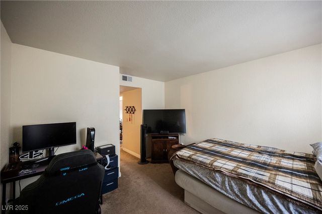 2606 South Durango Drive 152, Las Vegas, NV 89117