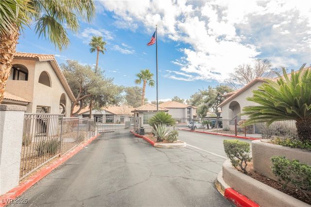 2606 South Durango Drive 152, Las Vegas, NV 89117