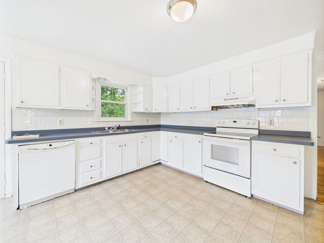 91 Old Post Road, Sharon, MA 02067