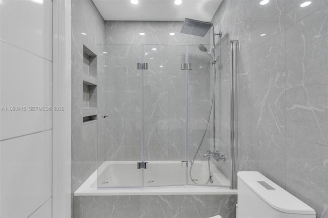 18011 Biscayne Blvd PH04, Aventura, FL 33160