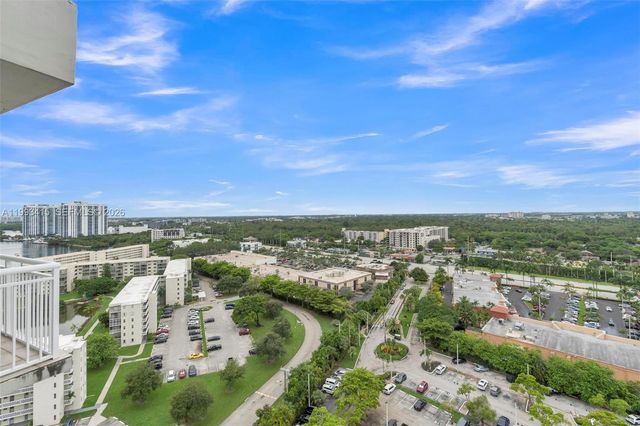 18011 Biscayne Blvd PH04, Aventura, FL 33160