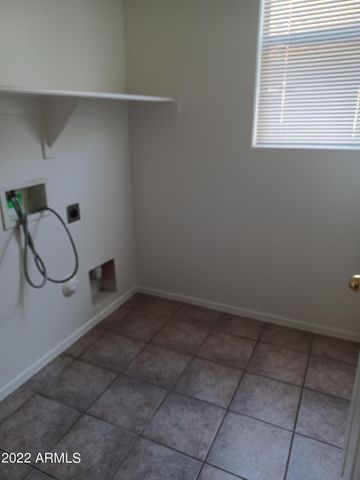 16953 W Bristol Lane, Surprise, AZ 85374