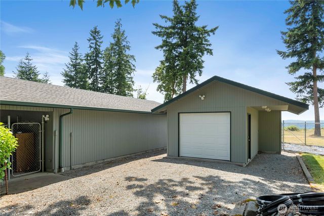 21806 168th Street E, Orting, WA 98360