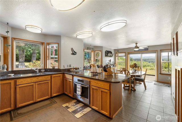 21806 168th Street E, Orting, WA 98360