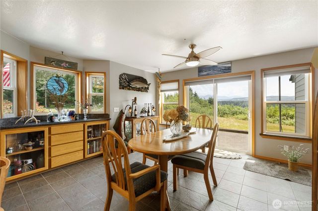 21806 168th Street E, Orting, WA 98360